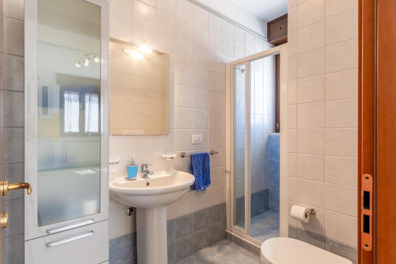 Roomy Apartment With Terrace & Parking Lecce Buitenkant foto